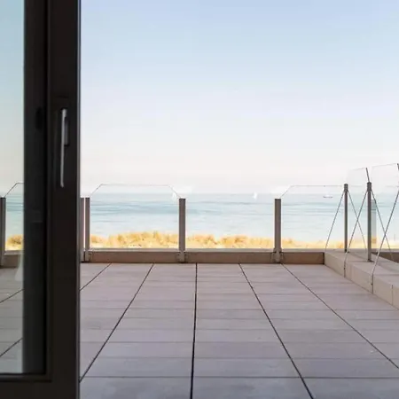 Scorpio Bi 403 With Beautiful Sea Views Nieuwpoort