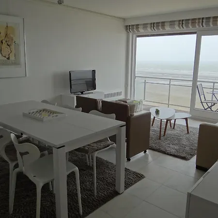 Scorpio Bi 403 With Beautiful Sea Views Apartment *