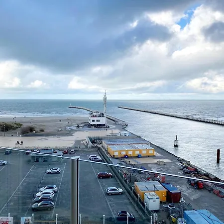 In Near The * ニーウポールト